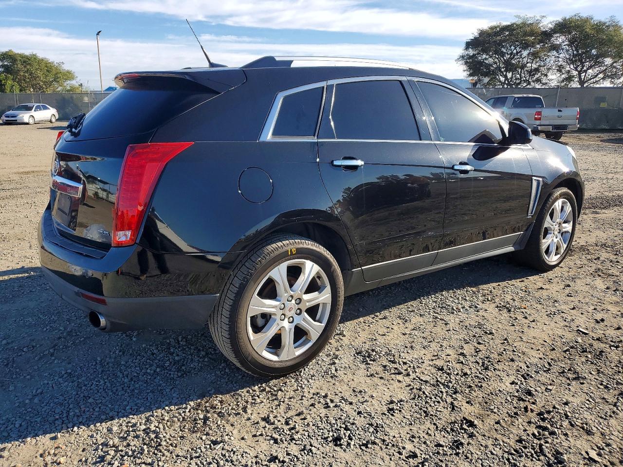 2013 CADILLAC SRX