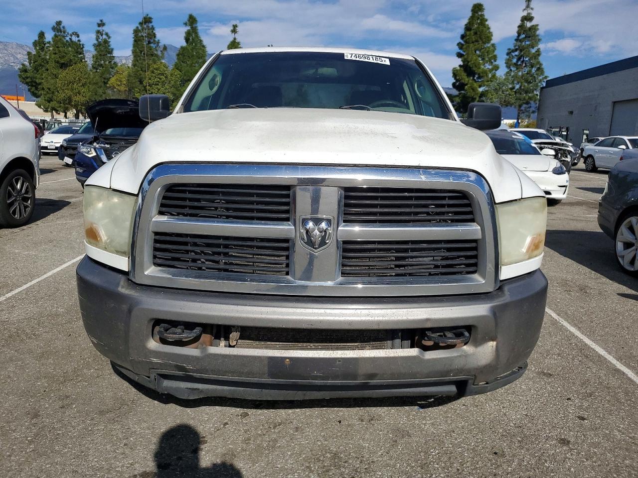 2011 DODGE Ram 2500