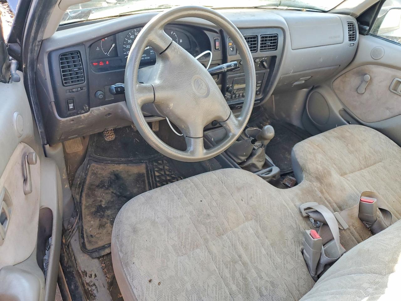 2004 TOYOTA TACOMA