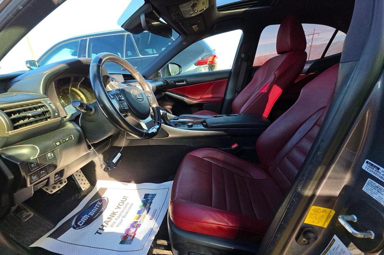 2019 LEXUS IS 300