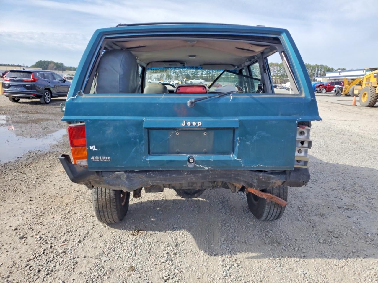 1995 JEEP Cher Se