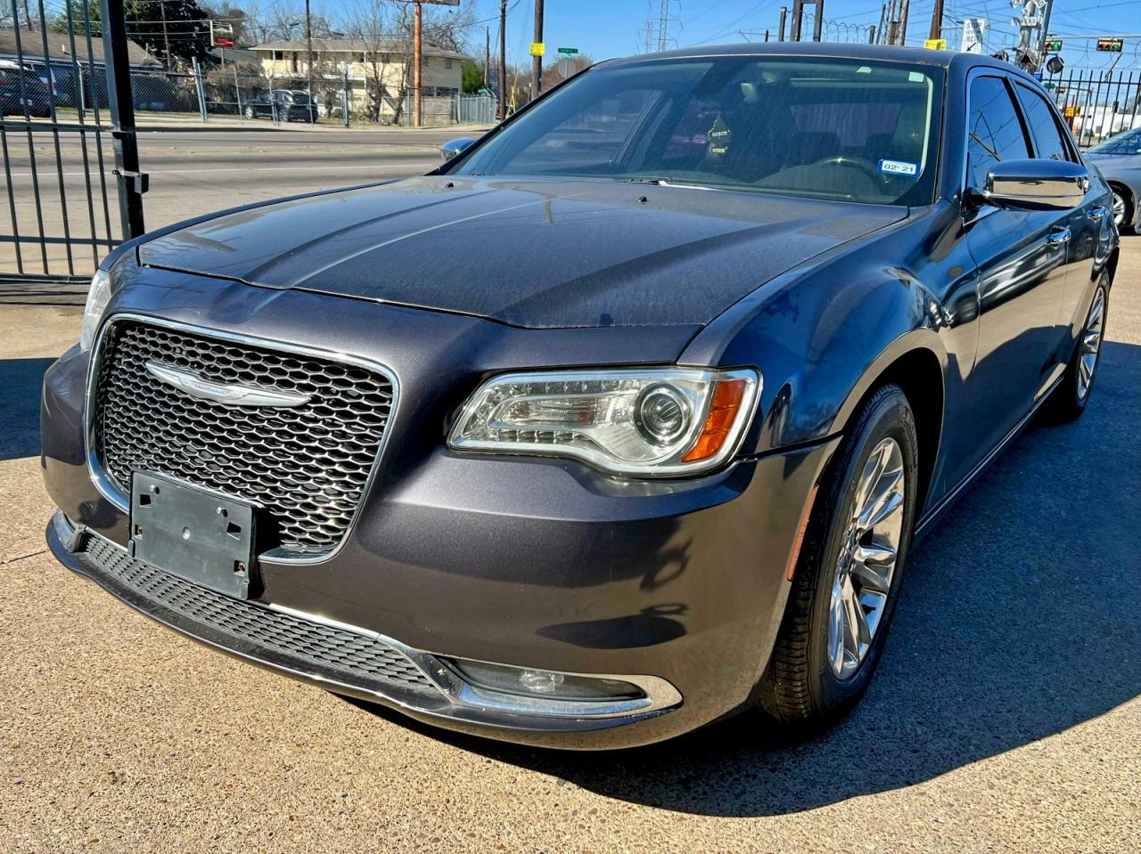 2016 CHRYSLER 300