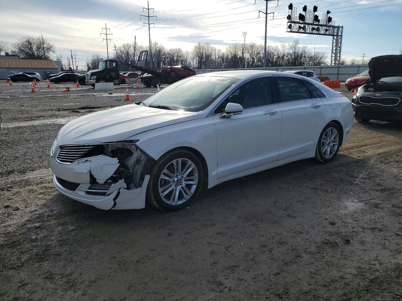 2016 LINCOLN MKZ