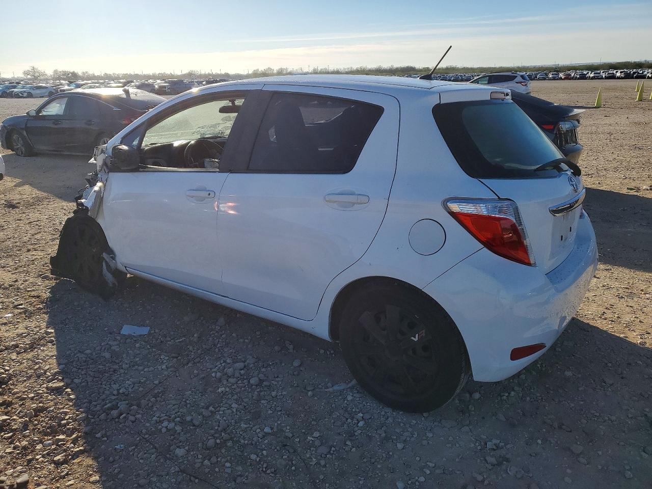 2012 TOYOTA YARIS
