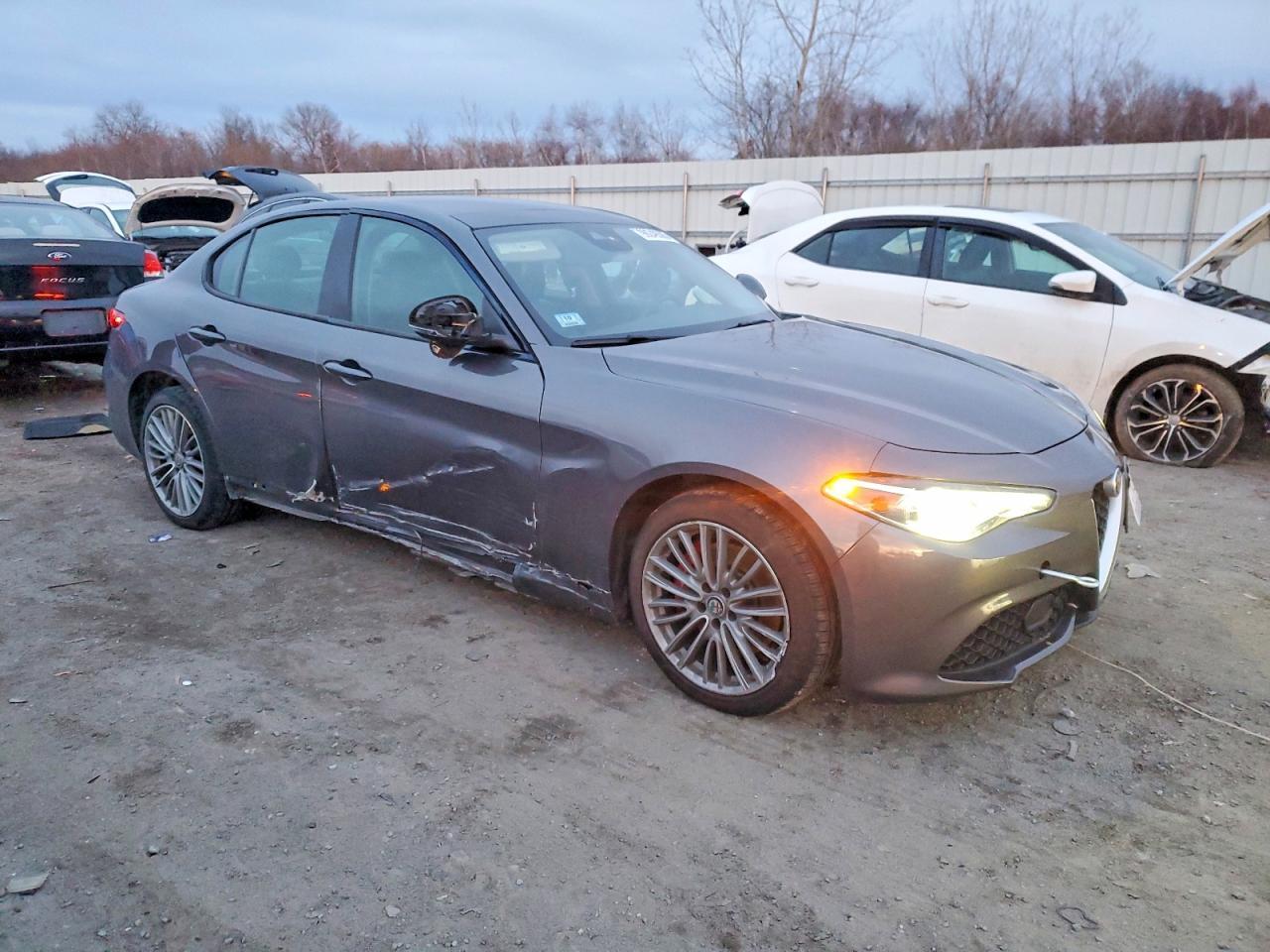 2017 ALFA ROMEO Giulia
