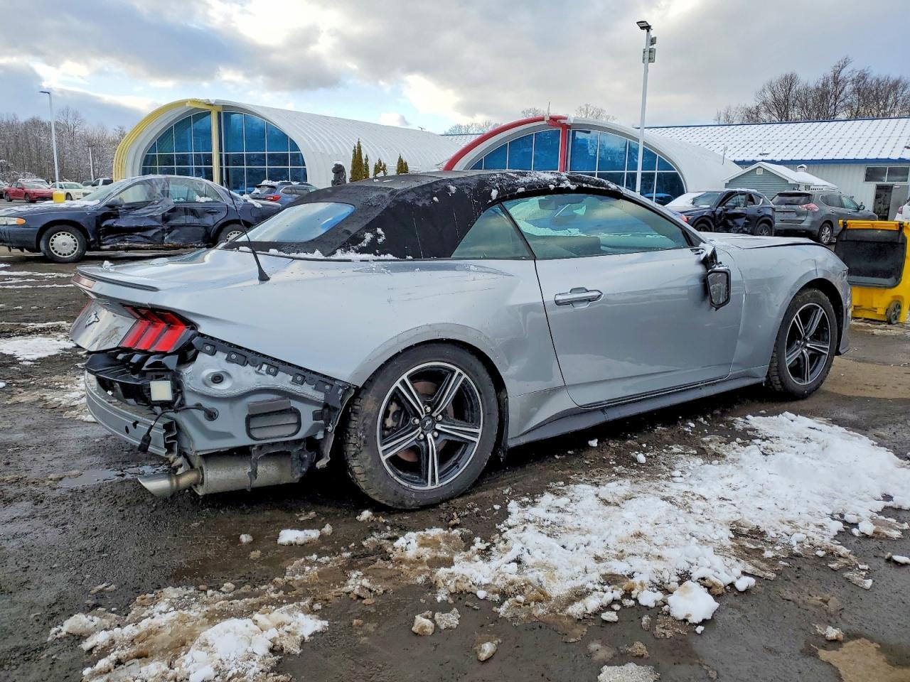 2024 FORD MUSTANG