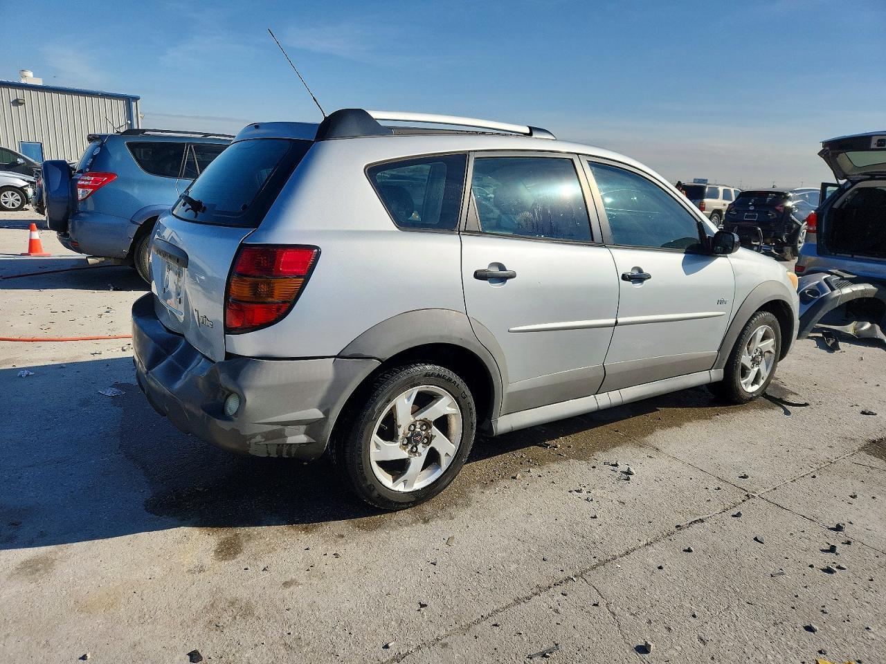 2005 PONTIAC VIBE