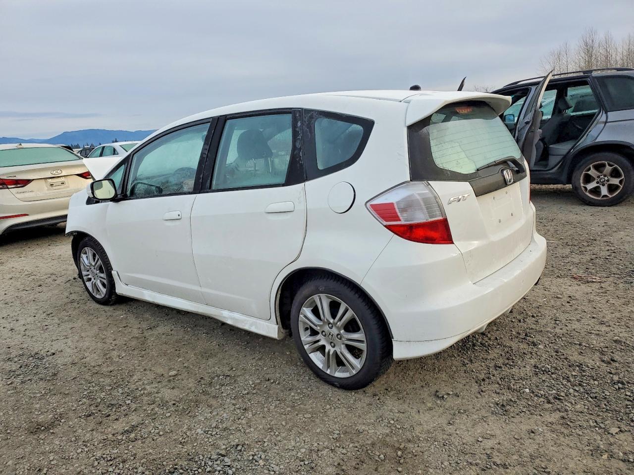 2011 HONDA FIT