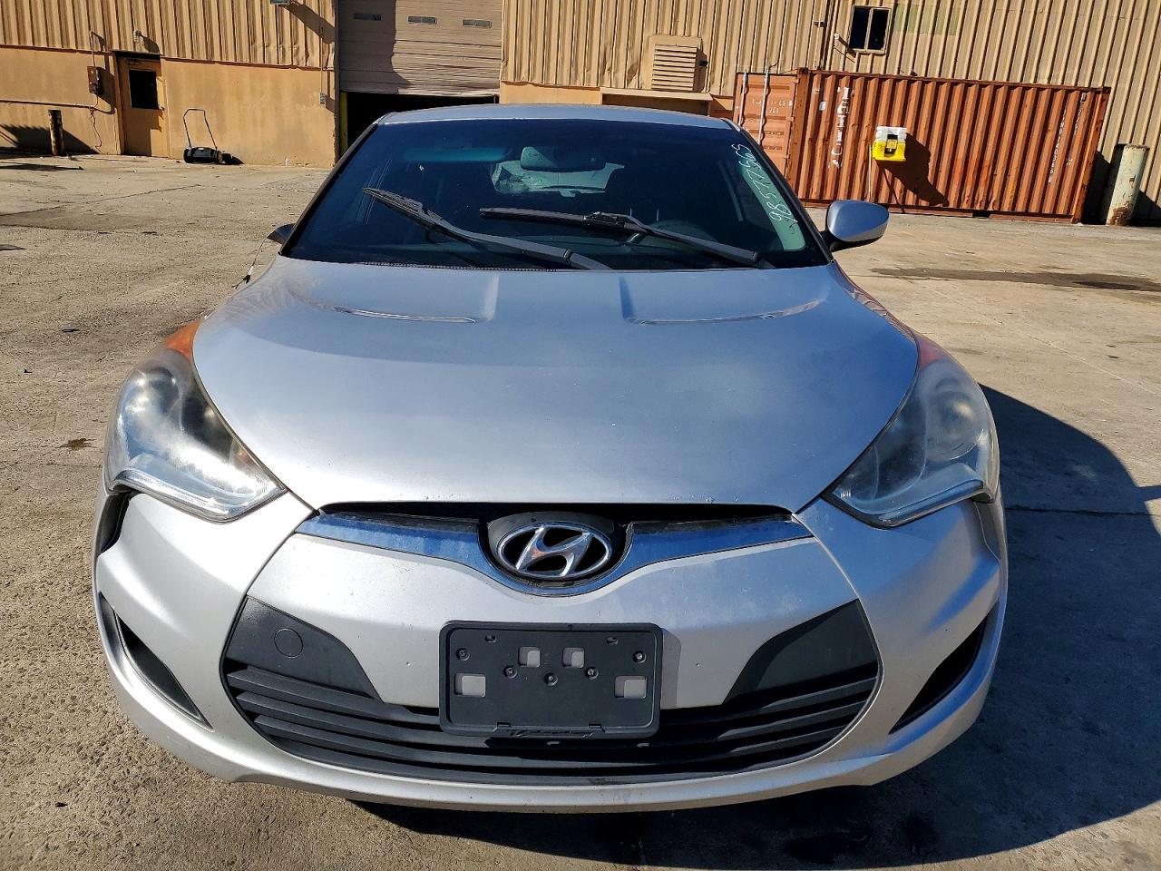 2013 HYUNDAI VELOSTER