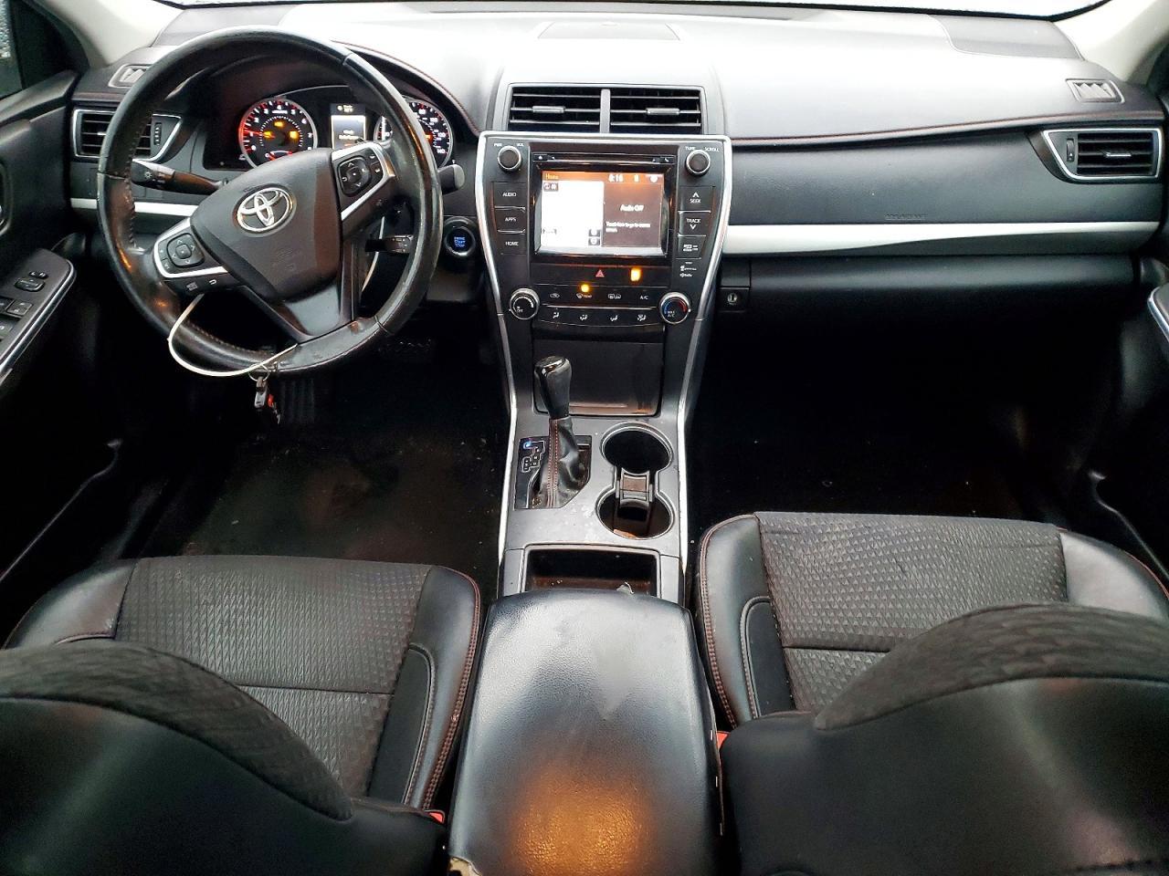 2015 TOYOTA CAMRY