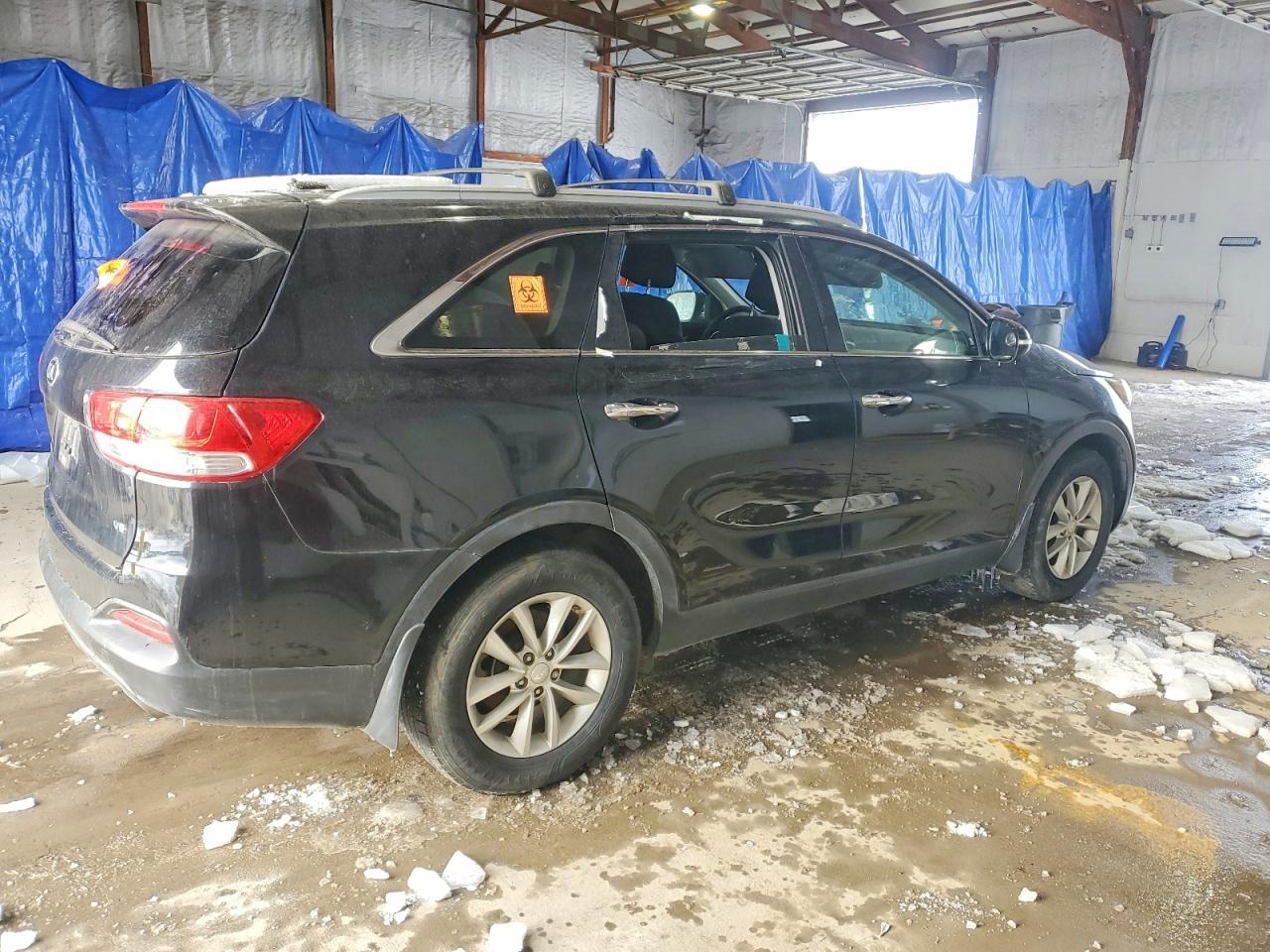 2017 KIA SORENTO
