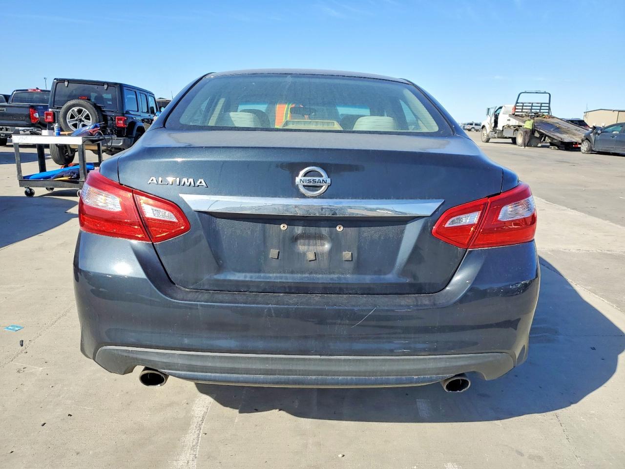2016 NISSAN ALTIMA