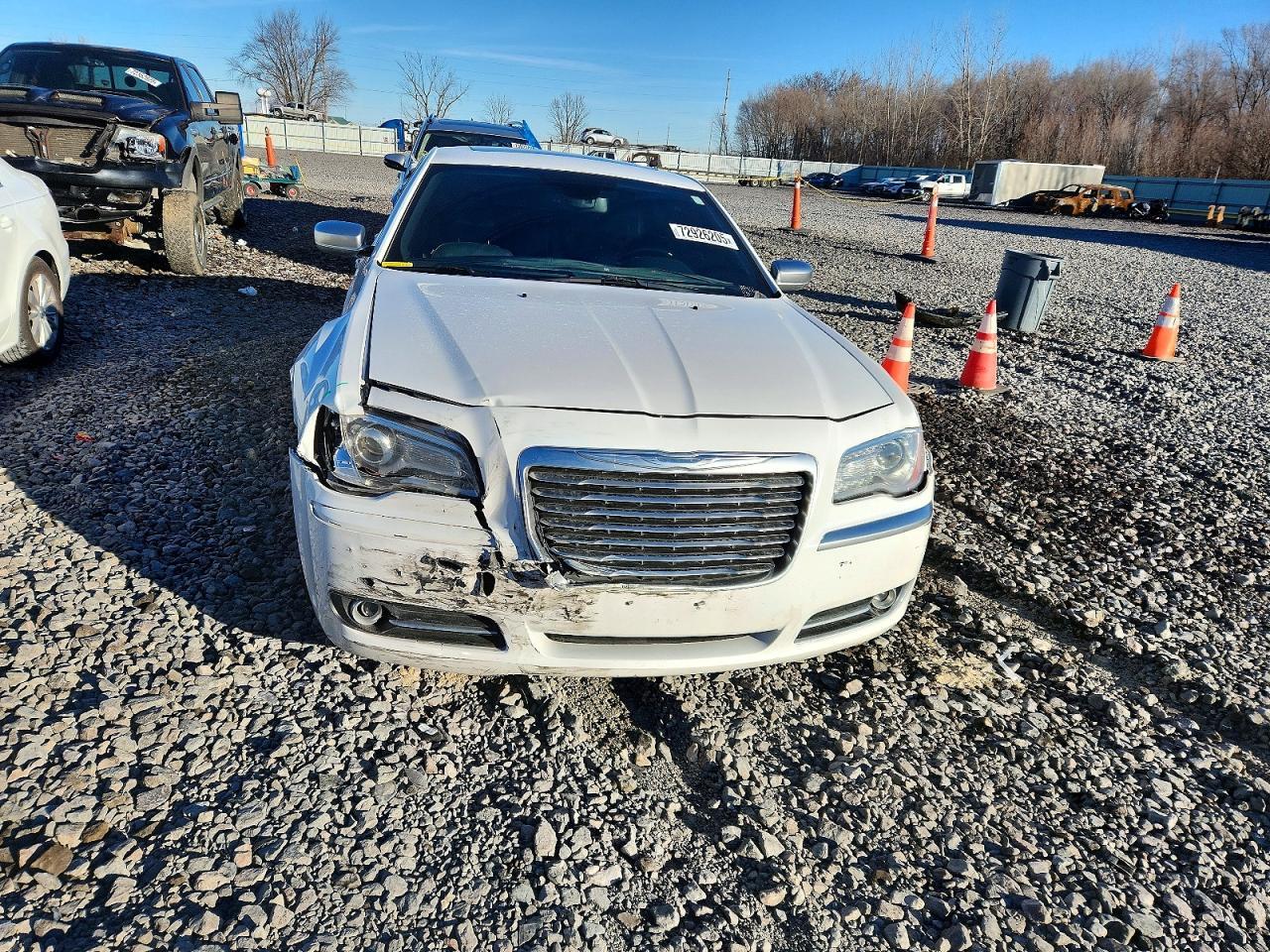 2012 CHRYSLER 300
