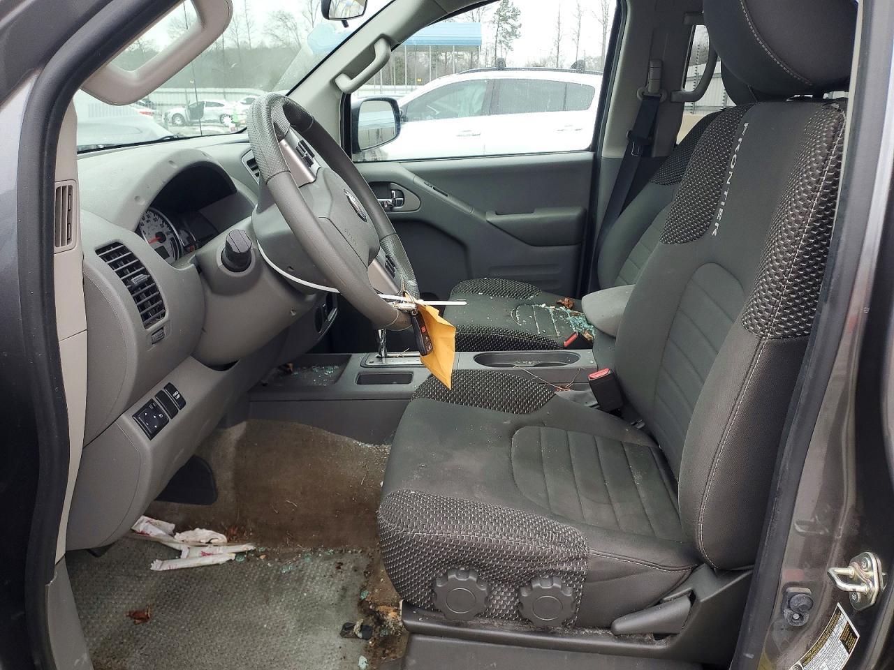 2016 NISSAN Frontier