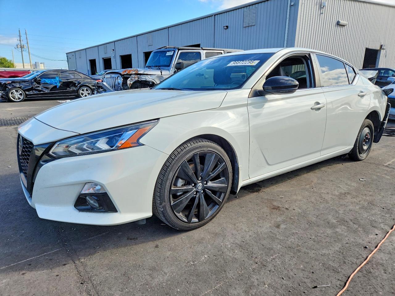 2022 NISSAN ALTIMA
