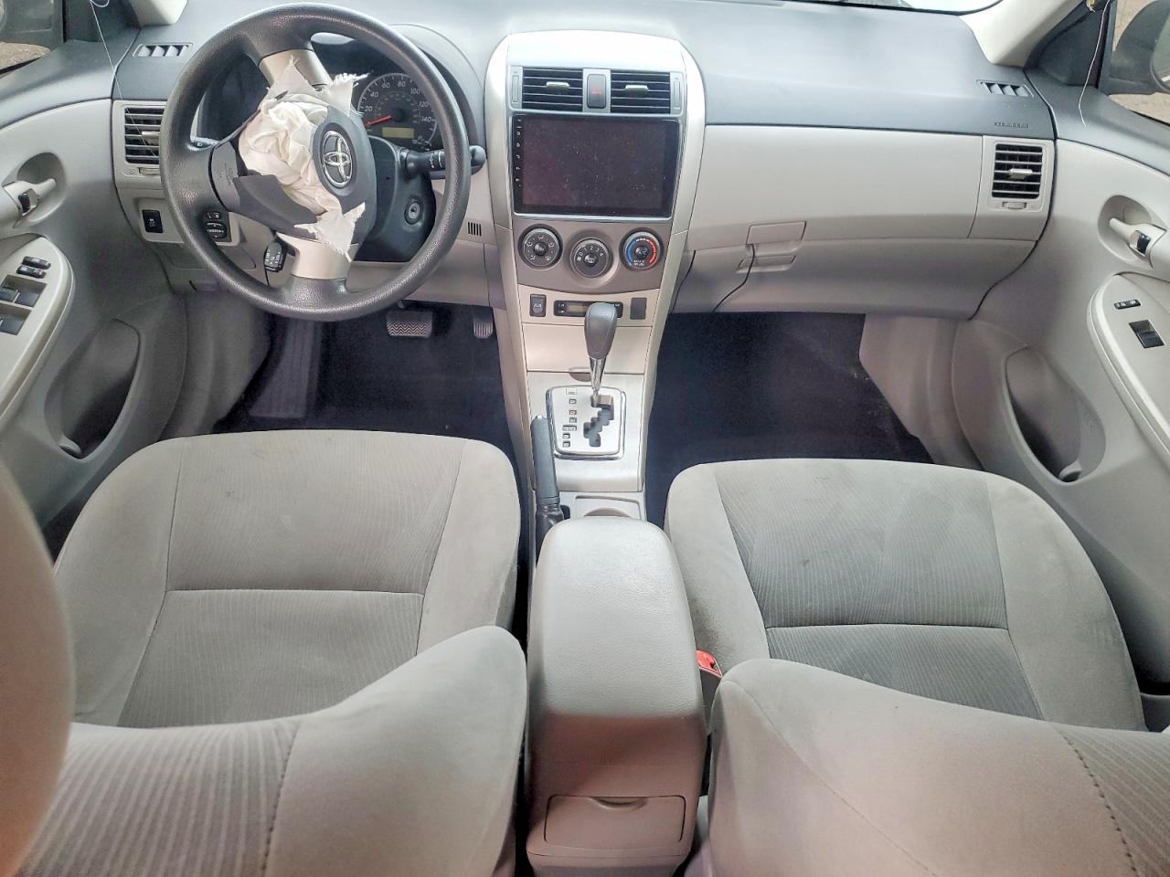 2011 TOYOTA COROLLA