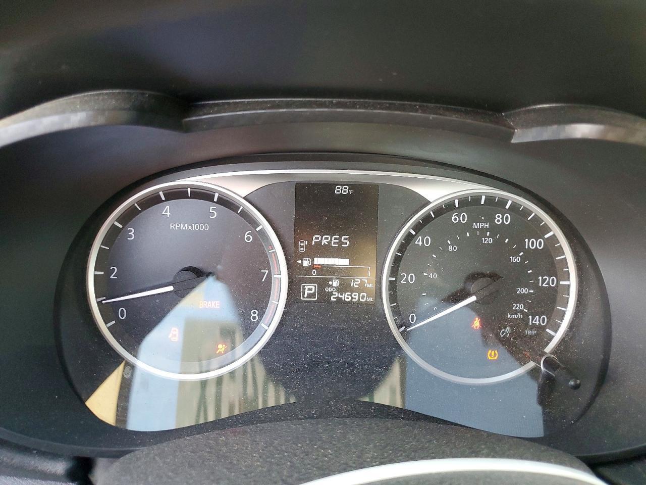 2023 NISSAN VERSA