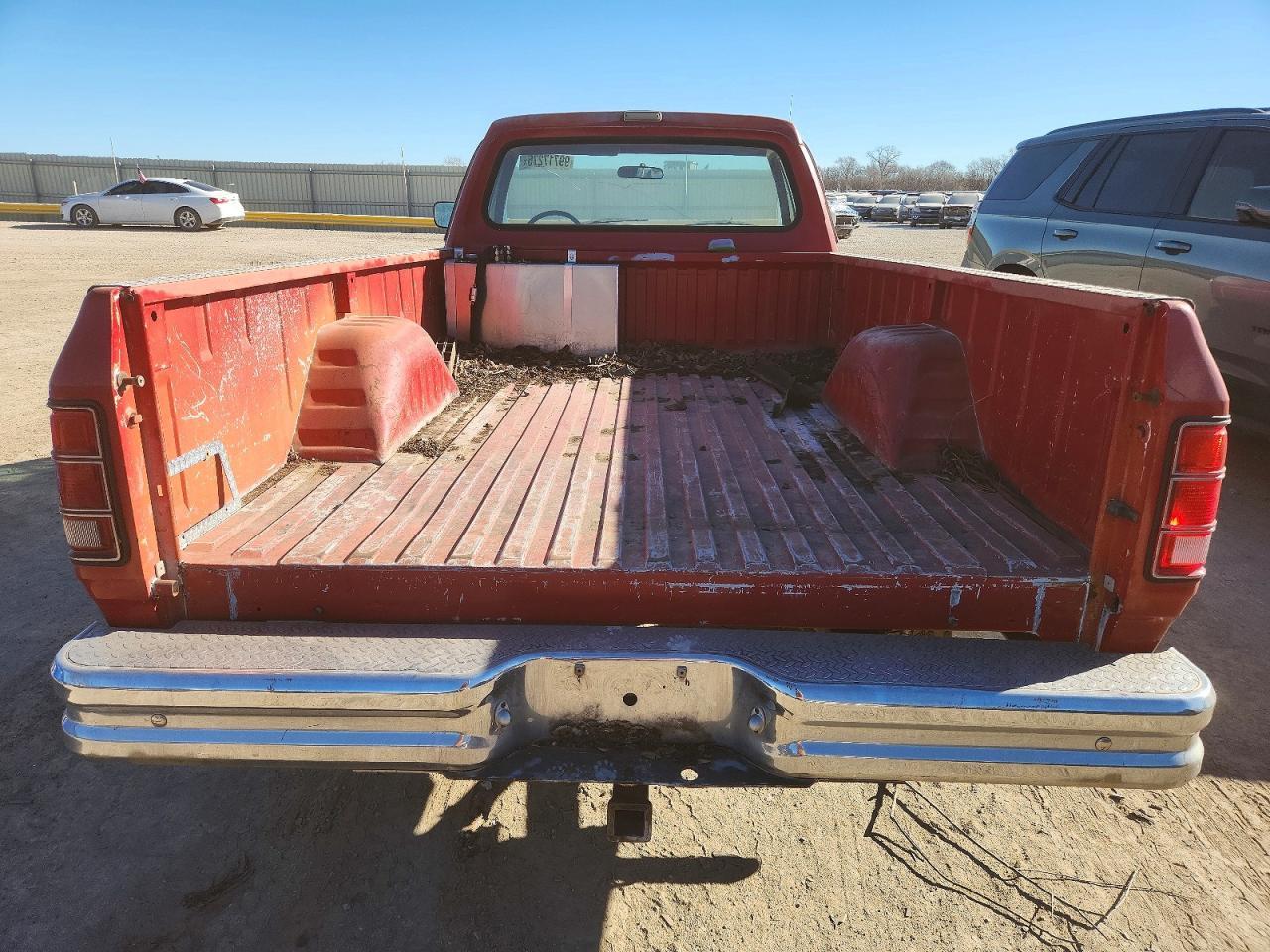 1988 DODGE D-Series