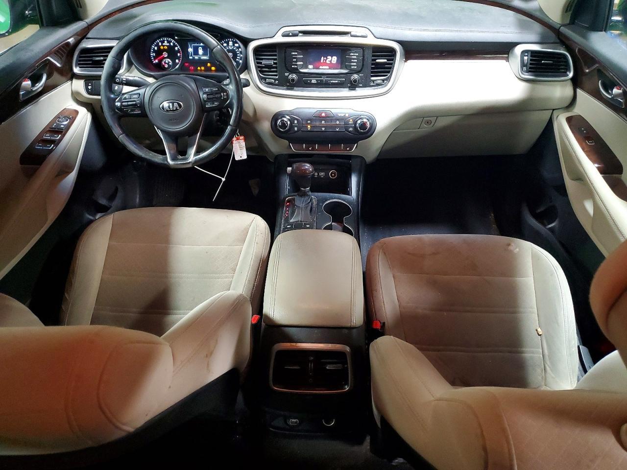 2016 KIA SORENTO