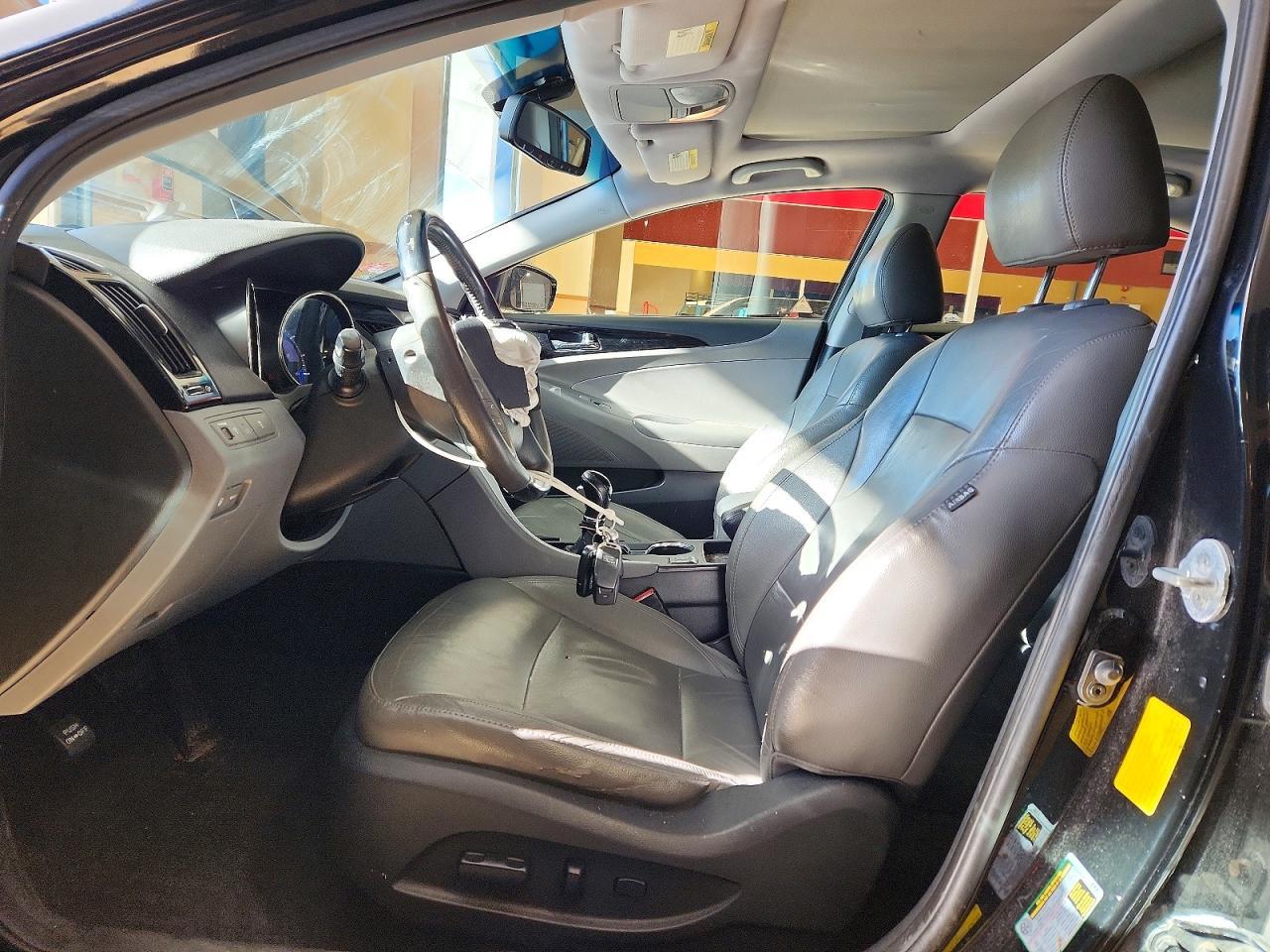 2012 HYUNDAI SONATA