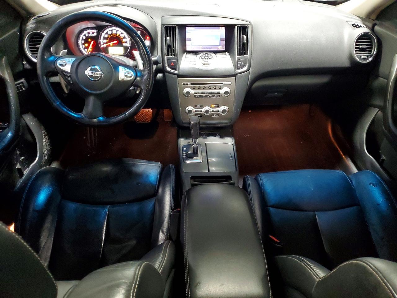 2014 NISSAN Maxima
