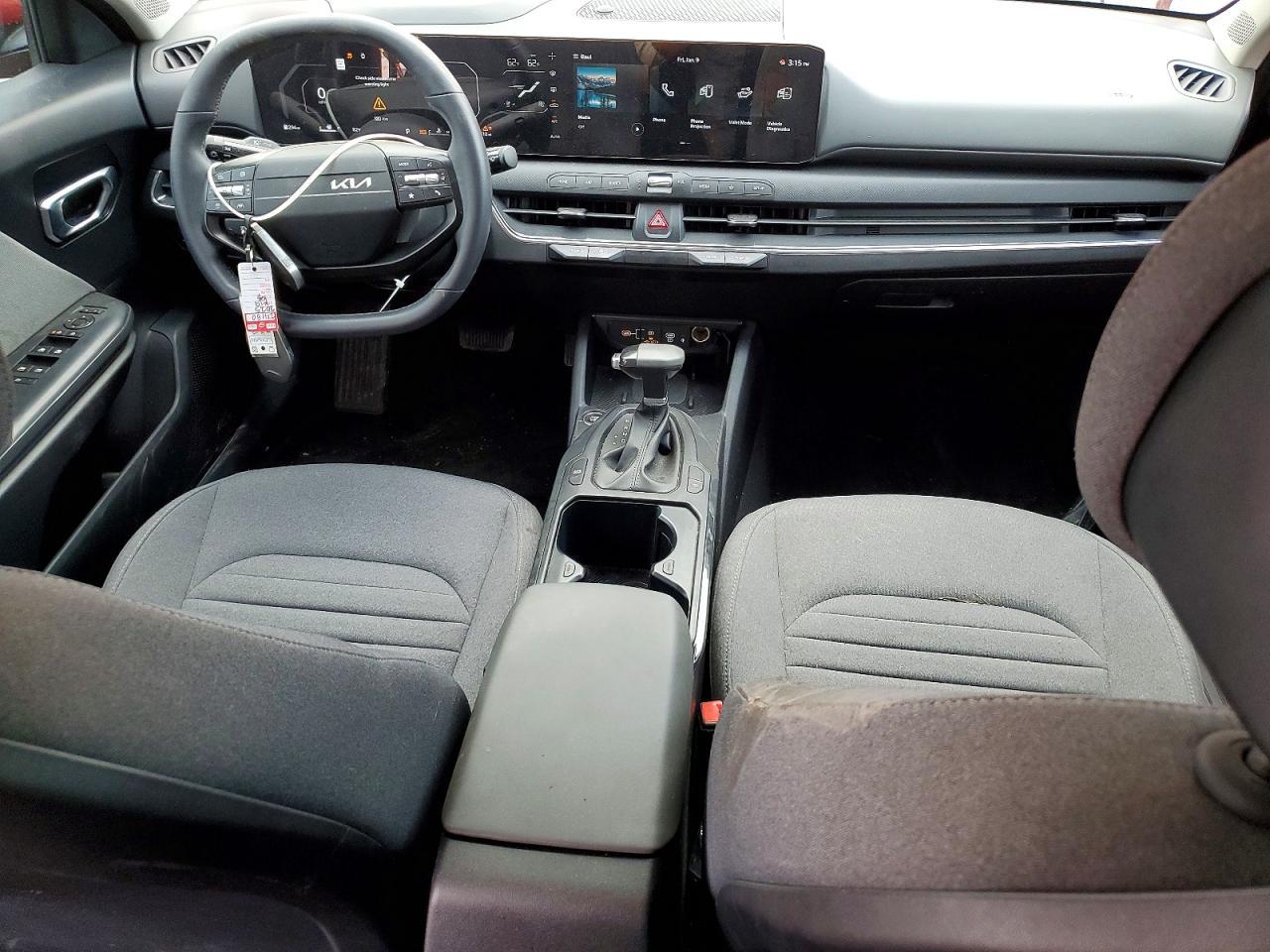 2025 KIA K4