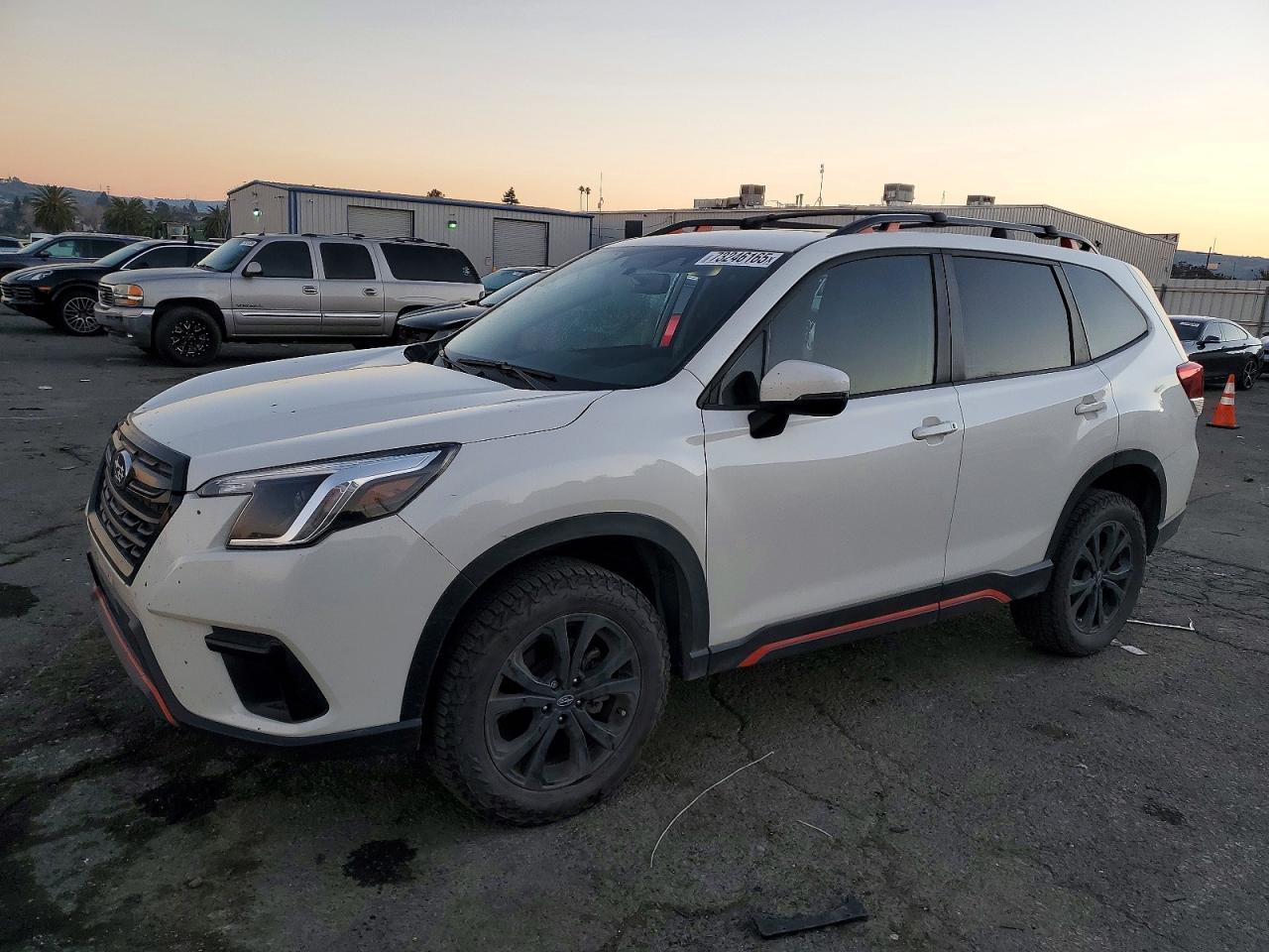 2022 SUBARU FORESTER