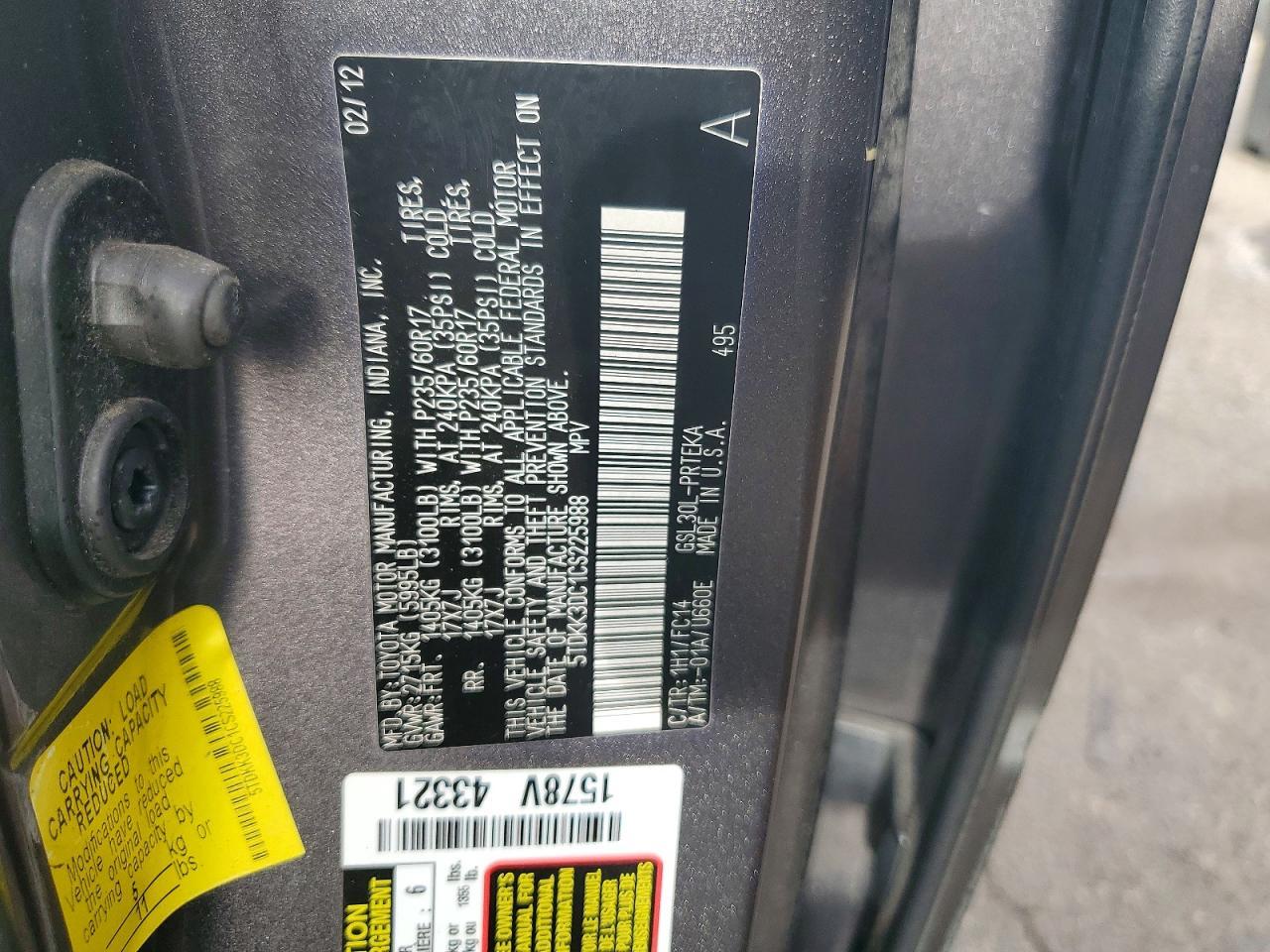 2012 TOYOTA SIENNA