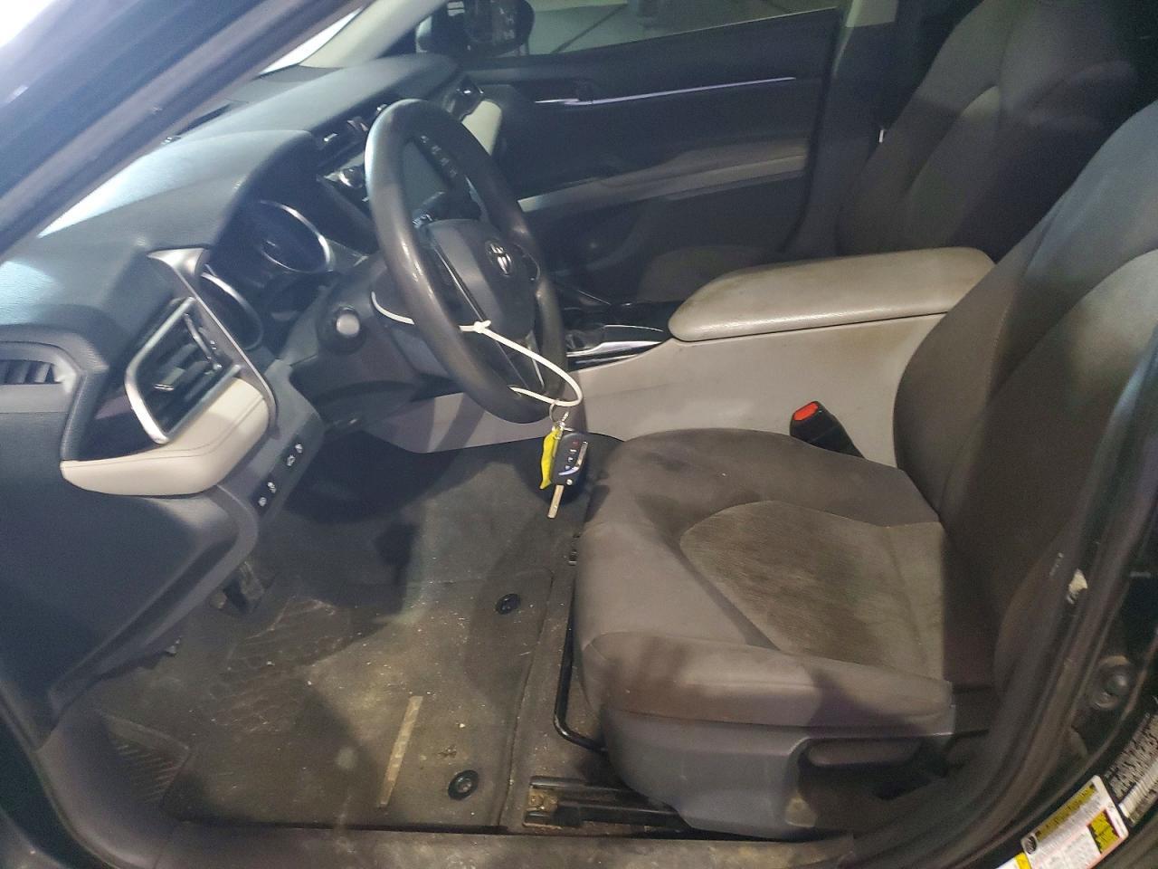 2018 TOYOTA CAMRY