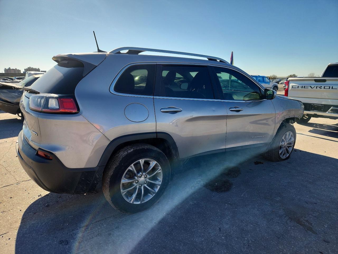 2019 JEEP CHEROKEE