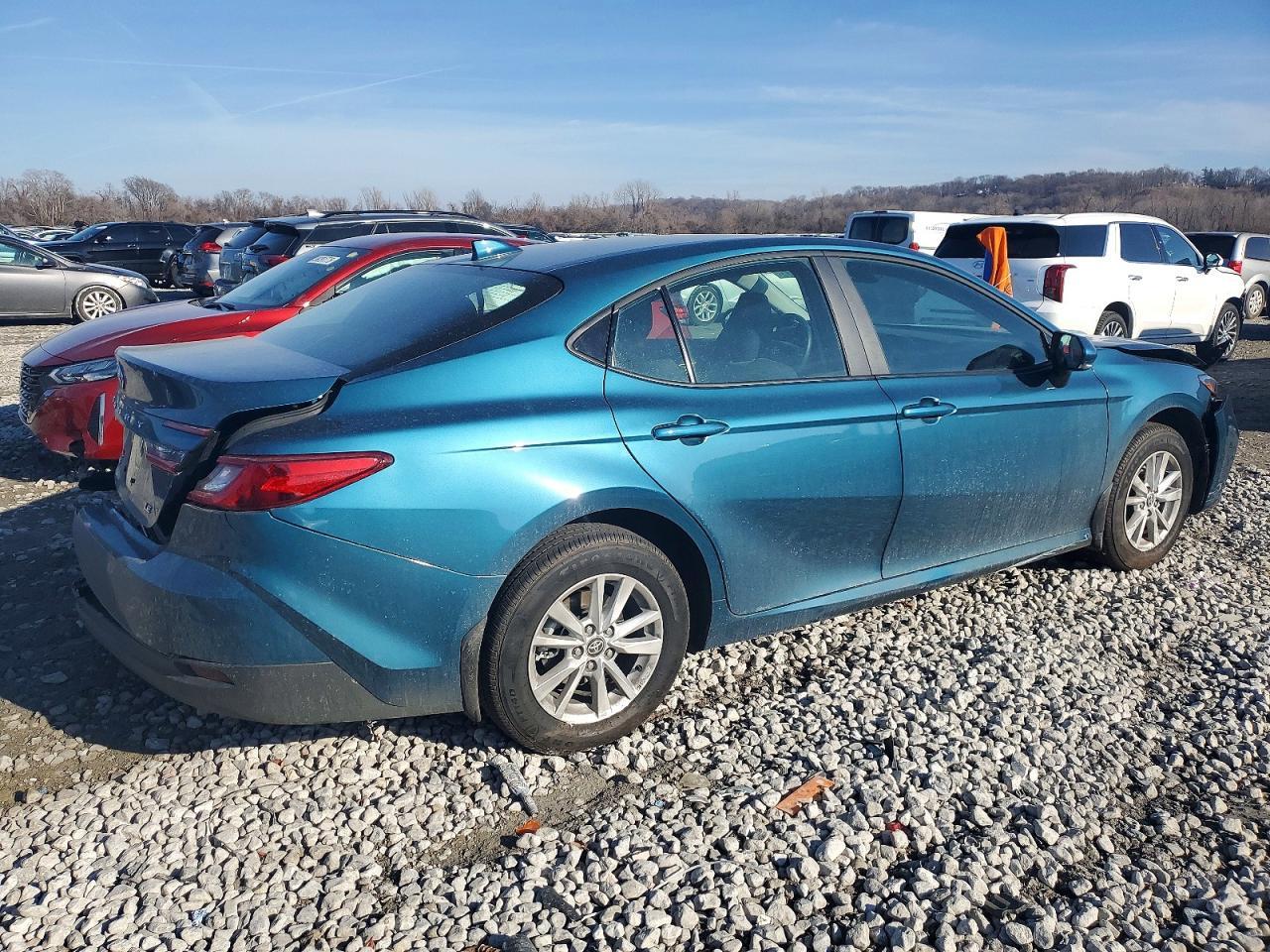 2025 TOYOTA CAMRY