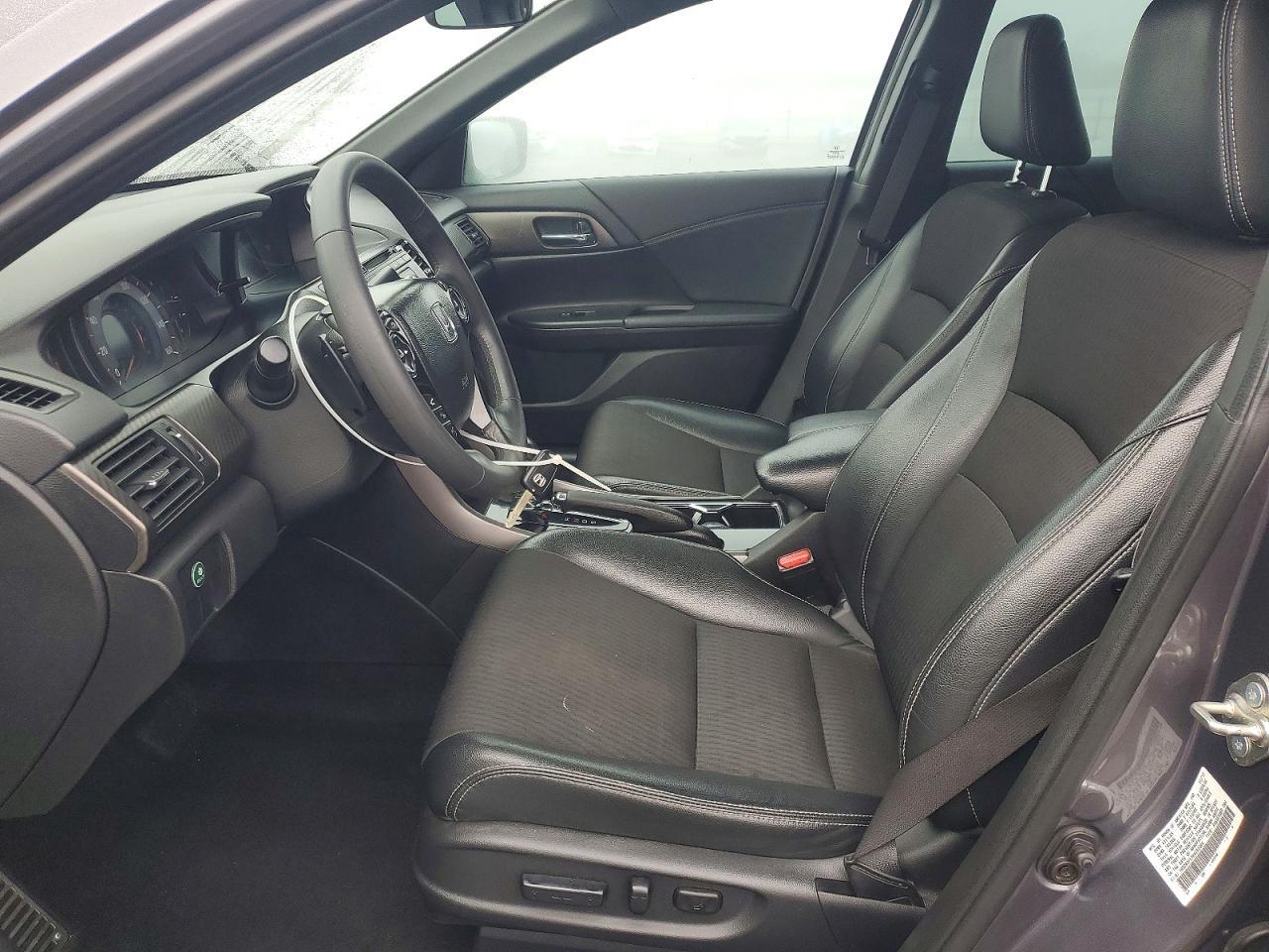 2017 HONDA ACCORD