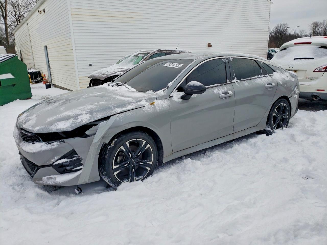 2022 KIA K5