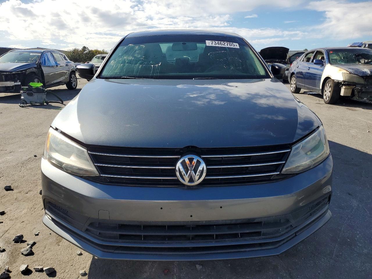 2015 VOLKSWAGEN JETTA