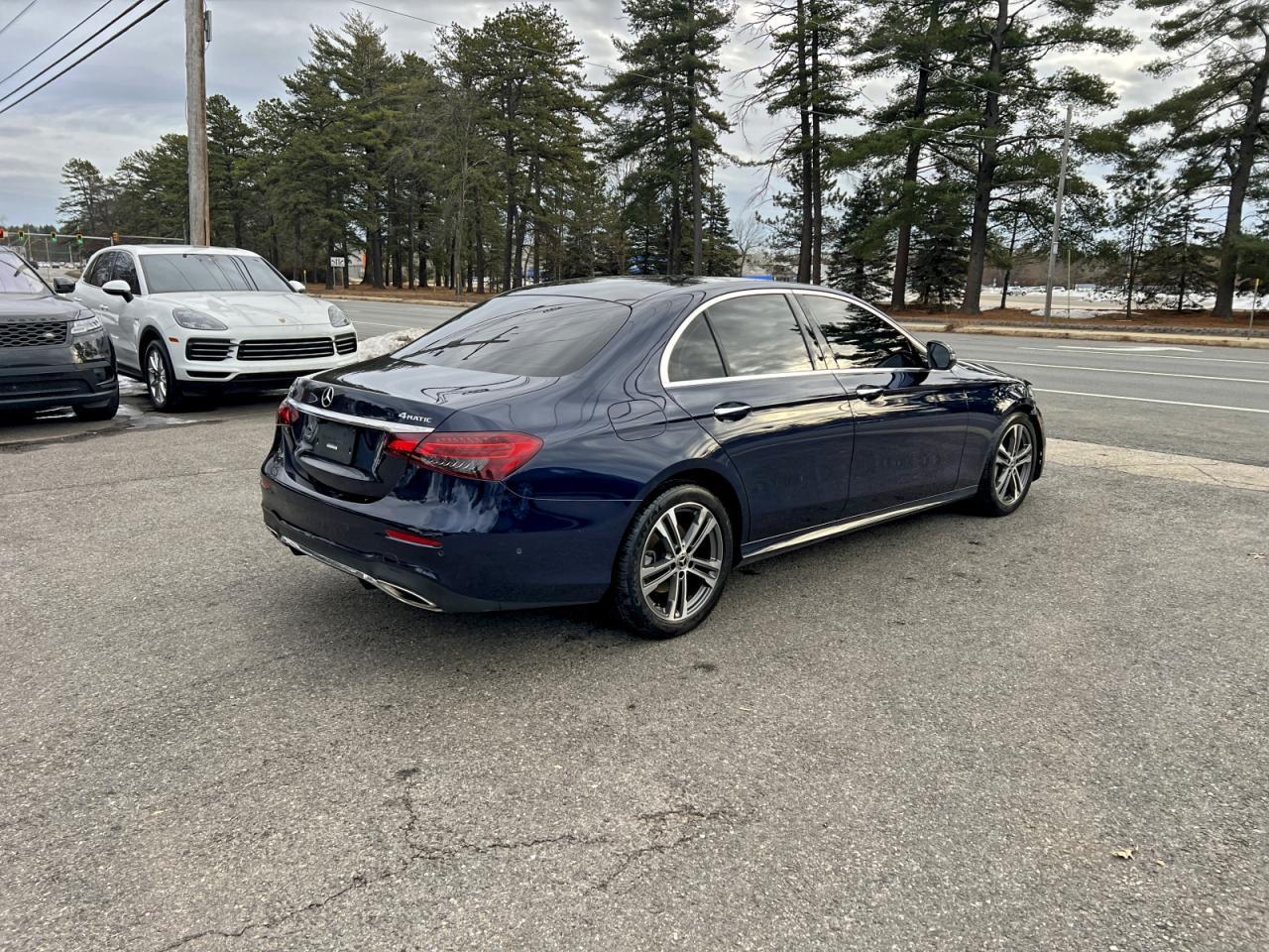 2021 MERCEDES-BENZ E-Class