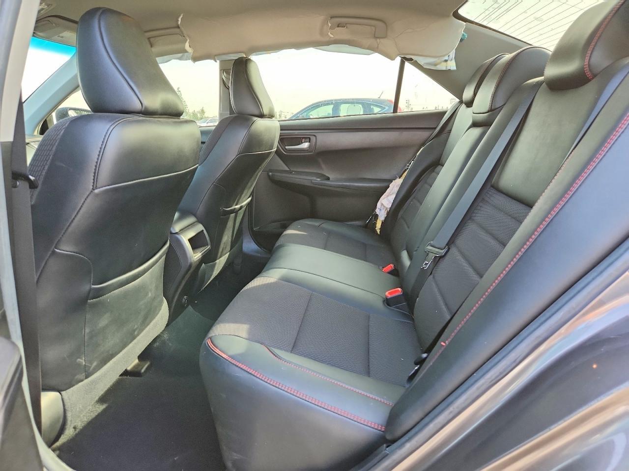 2017 TOYOTA CAMRY