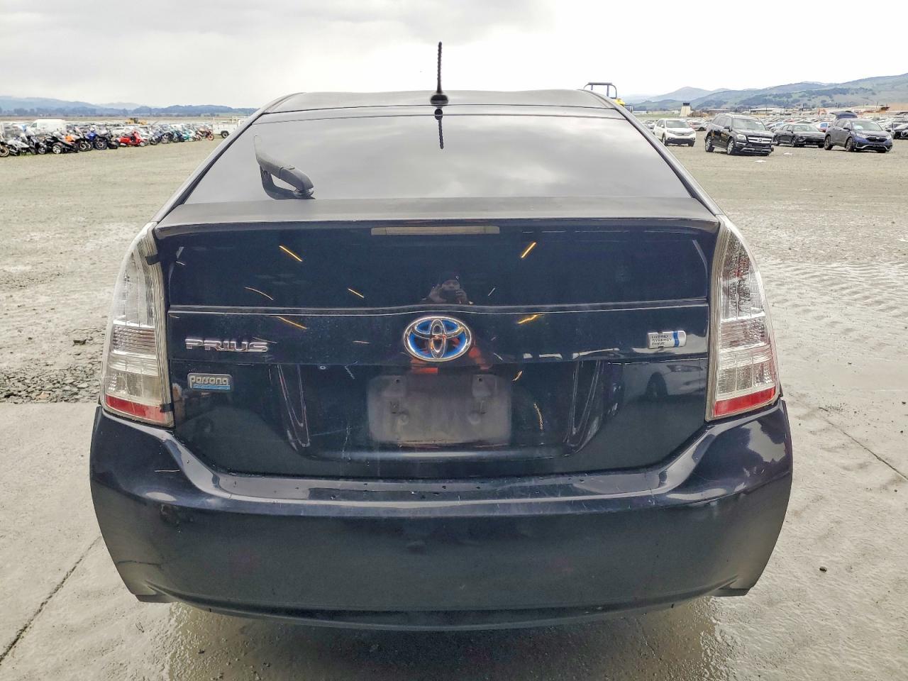2013 TOYOTA PRIUS