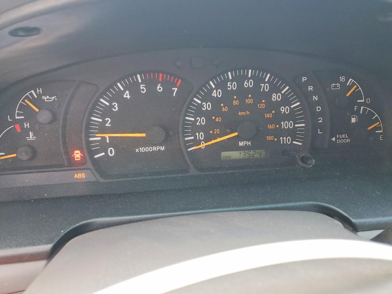 2002 TOYOTA TUNDRA