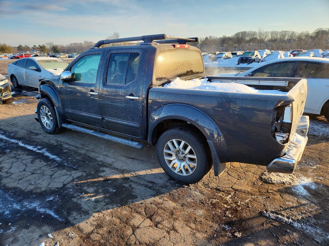 2011 NISSAN Frontier