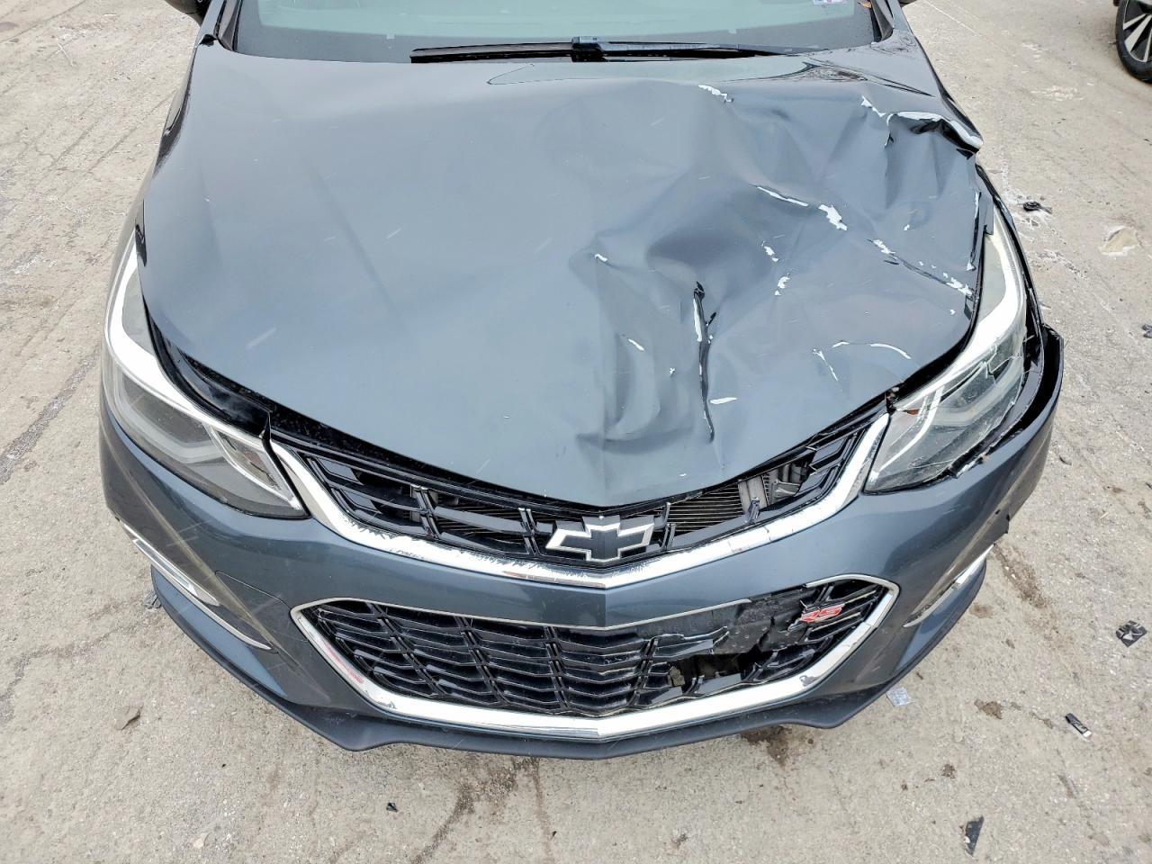 2017 CHEVROLET CRUZE