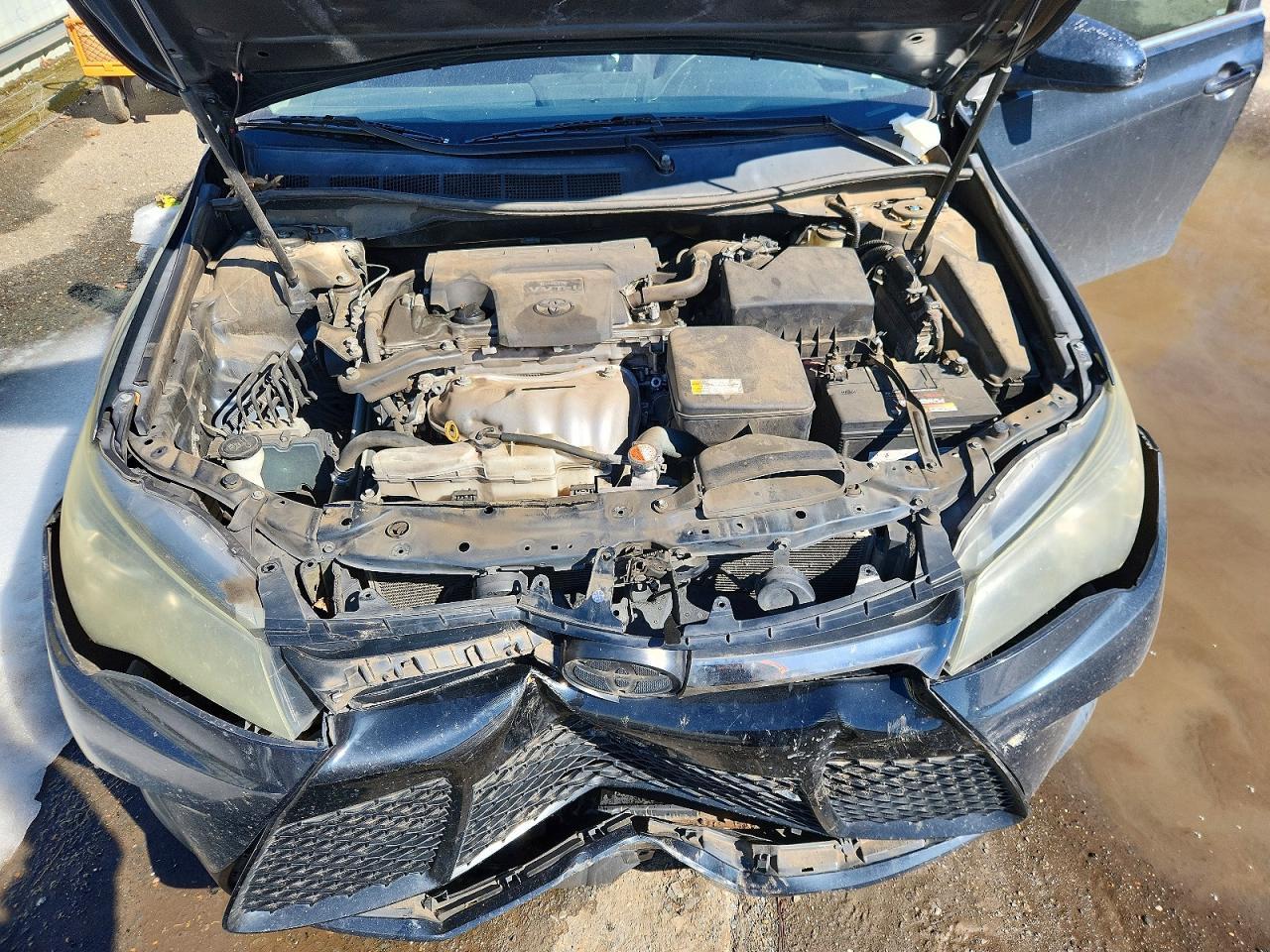 2016 TOYOTA CAMRY