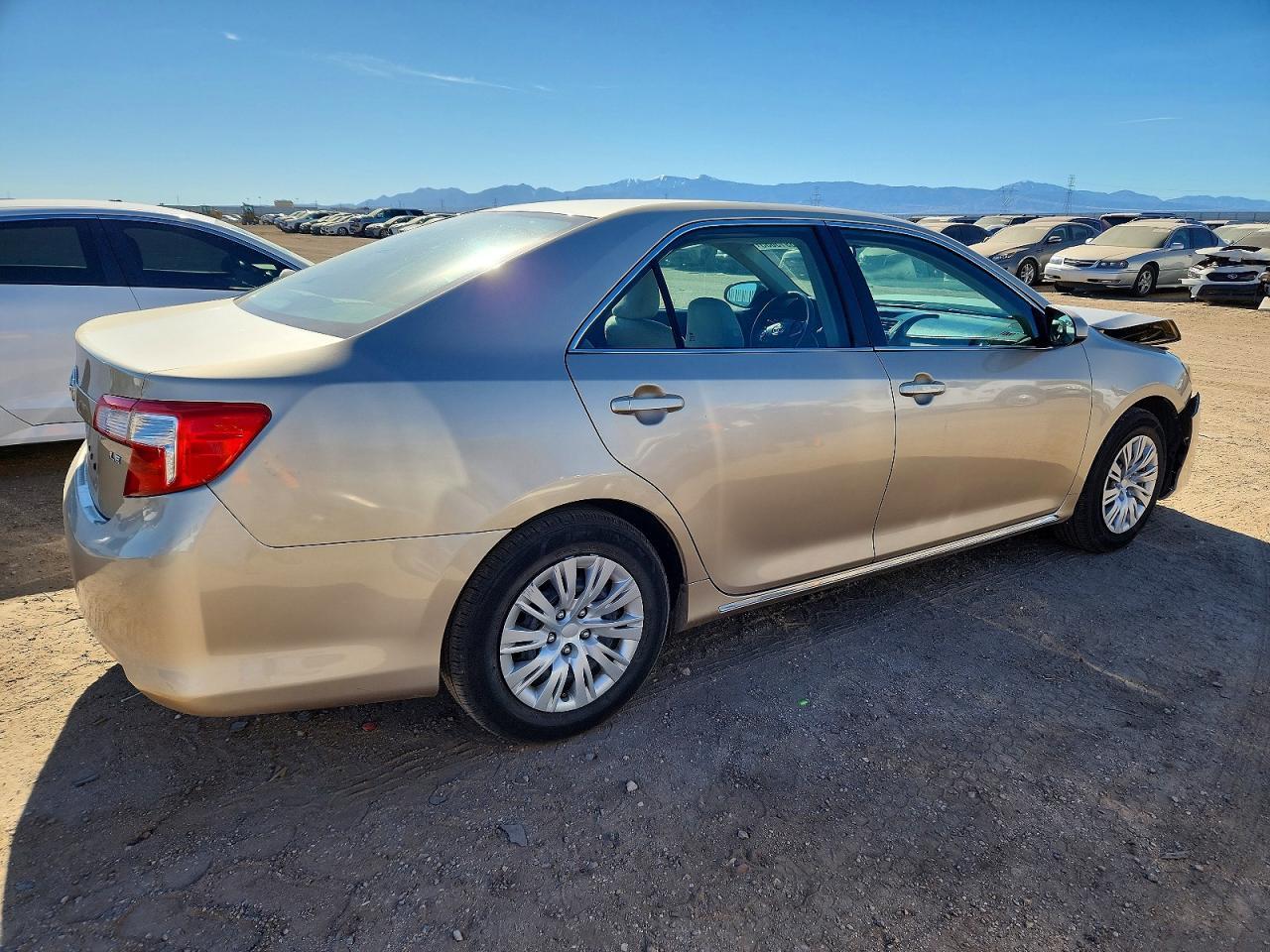 2012 TOYOTA CAMRY