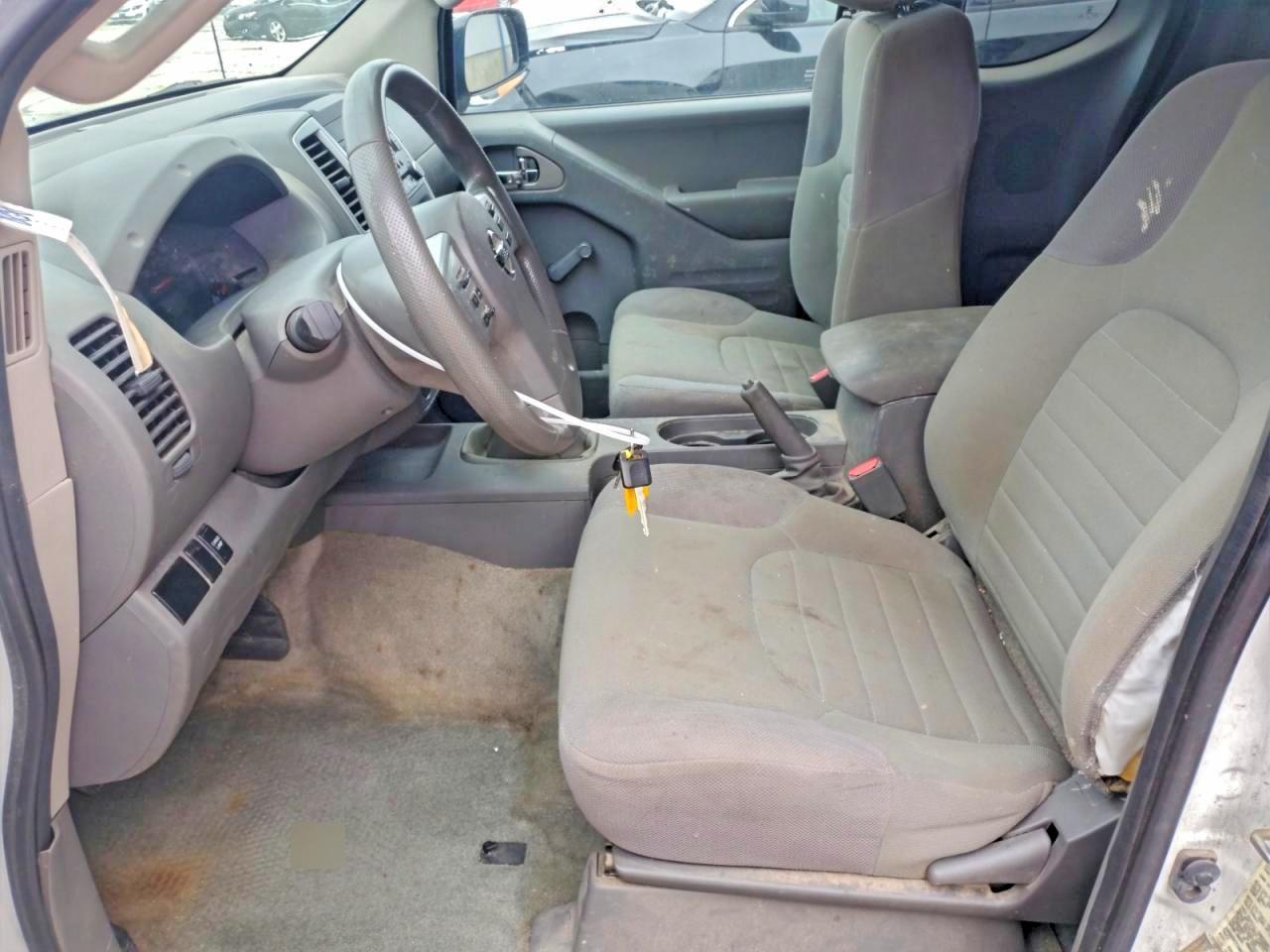 2016 NISSAN Frontier