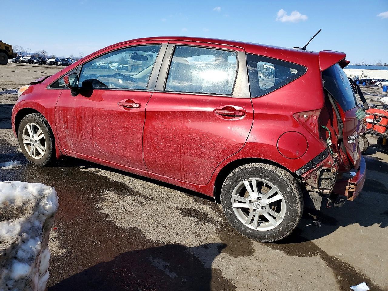 2015 NISSAN Versa Note