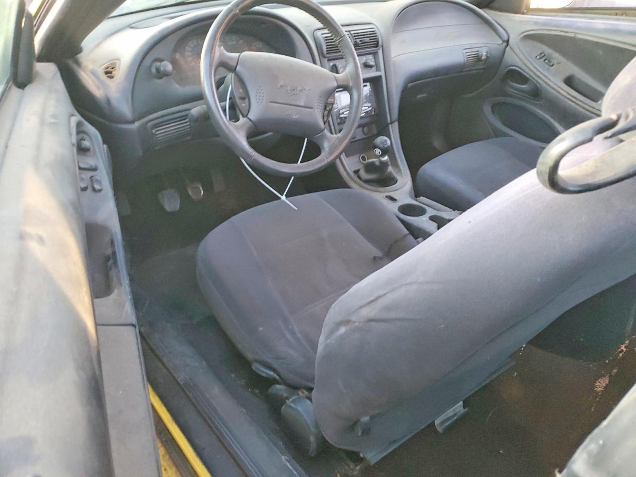 2003 FORD MUSTANG