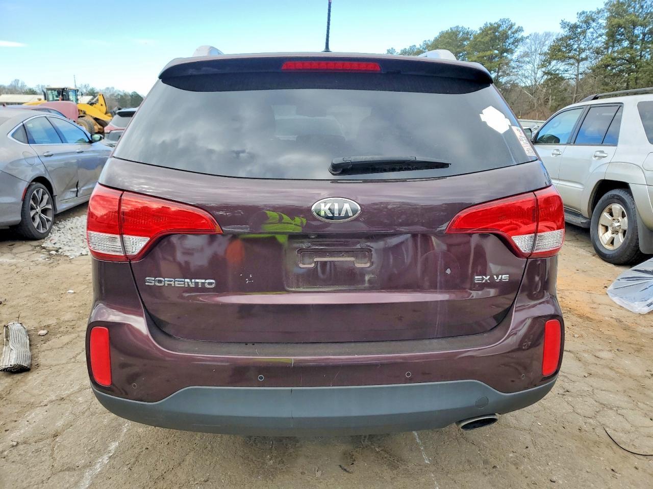 2015 KIA SORENTO