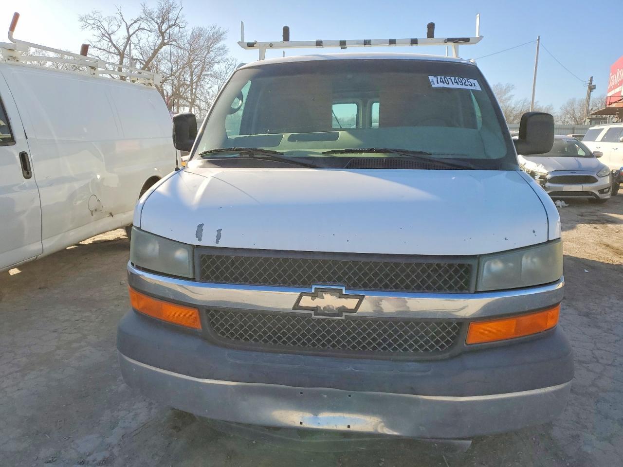 2004 CHEVROLET EXPRESS 2500