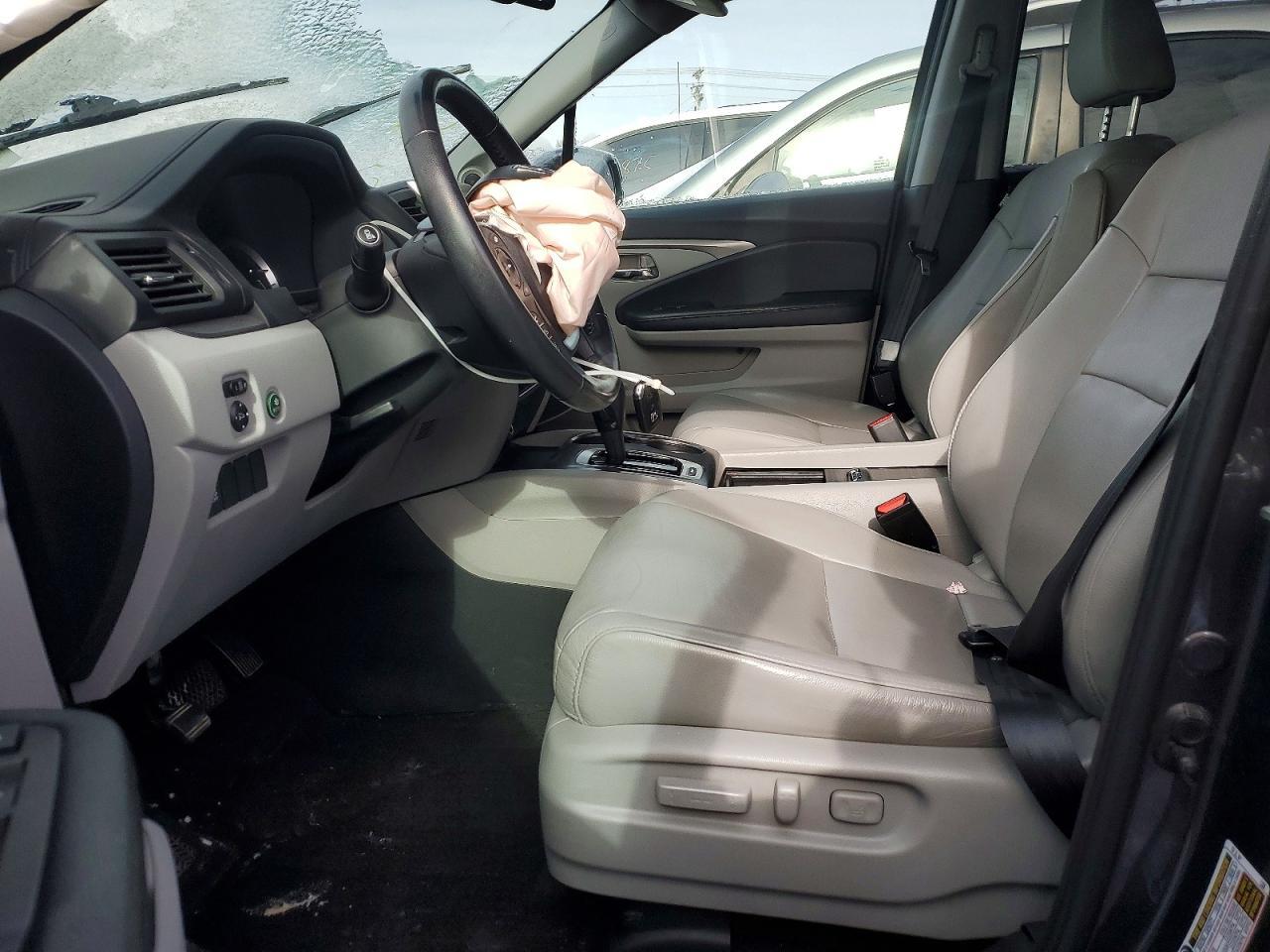 2017 HONDA PILOT