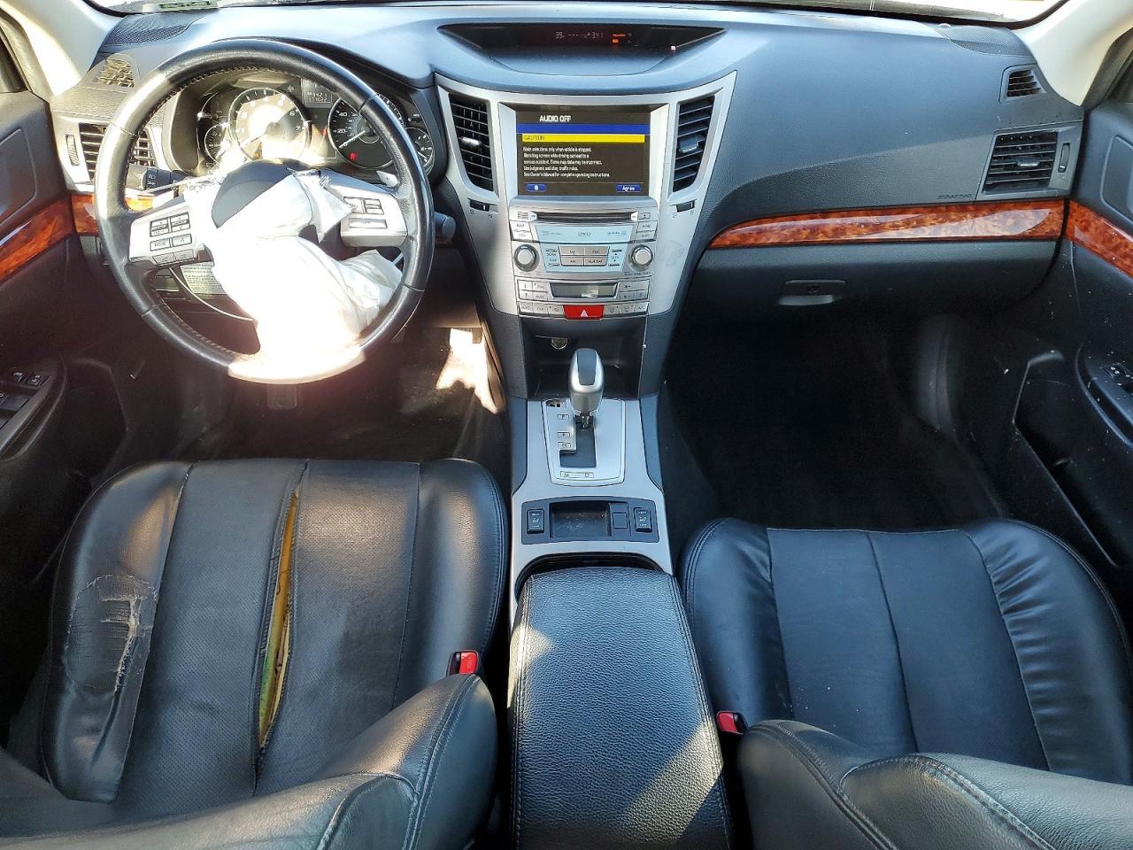 2010 SUBARU Outback