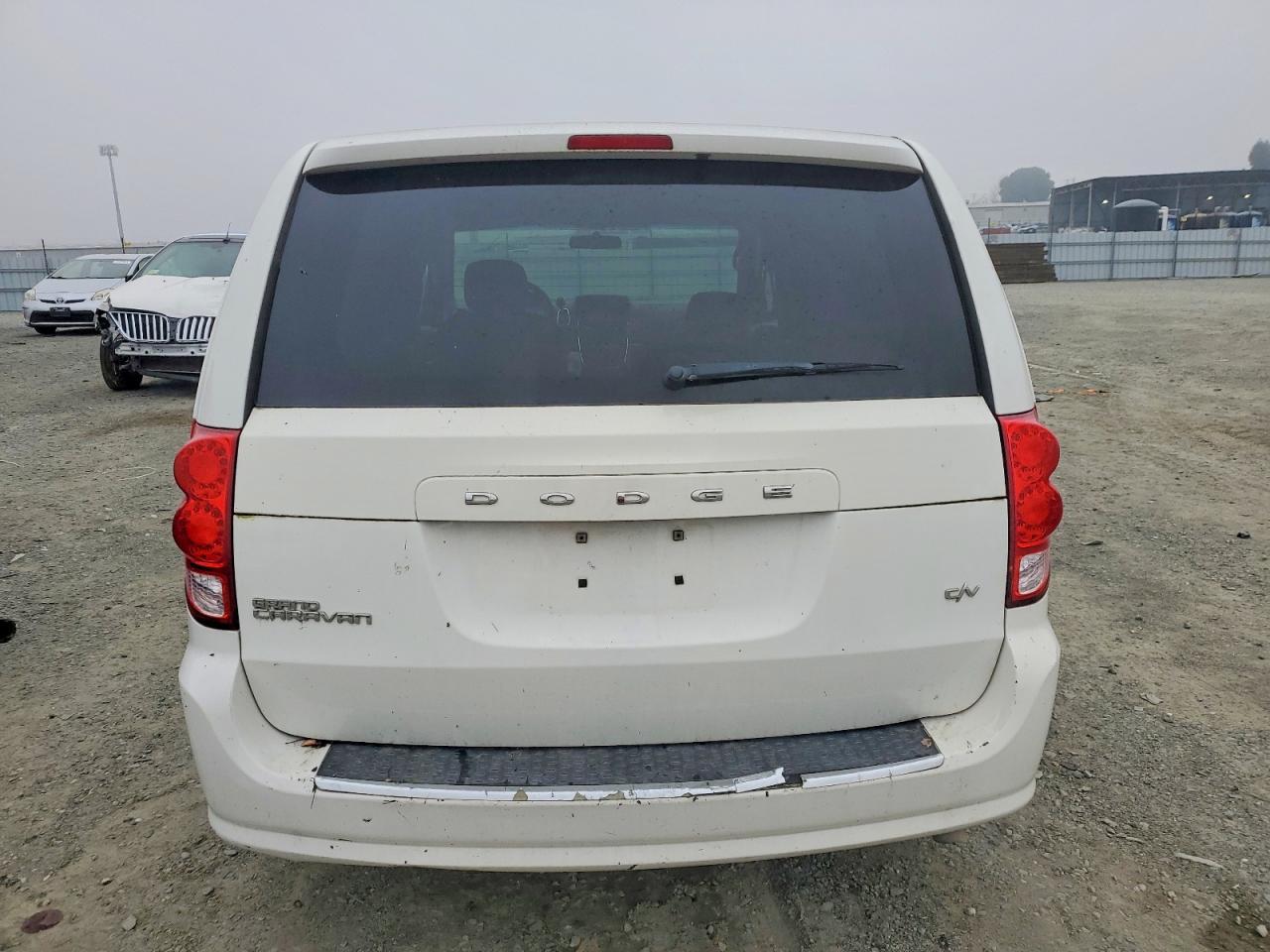 2011 DODGE GRAND CARAVAN